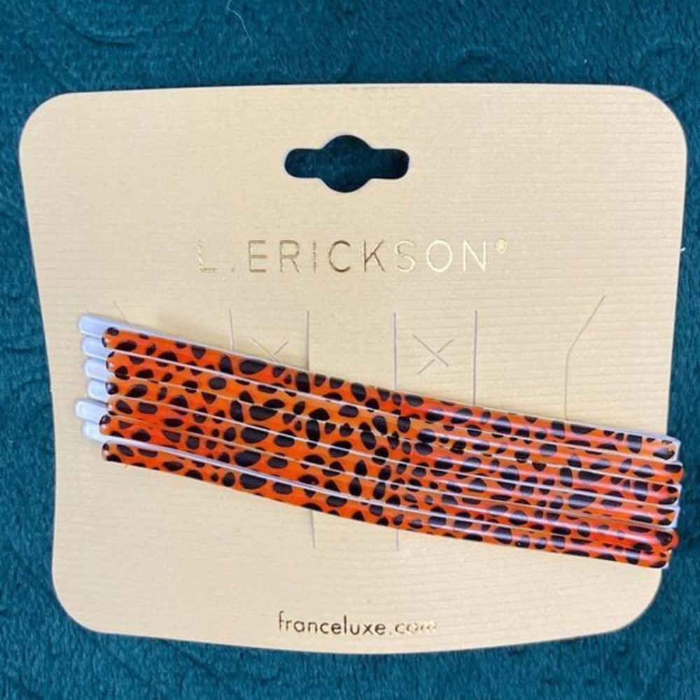 ⭐️4 for 25⭐️‎ NWT L. ERICKSON Animal Print Hair Pins